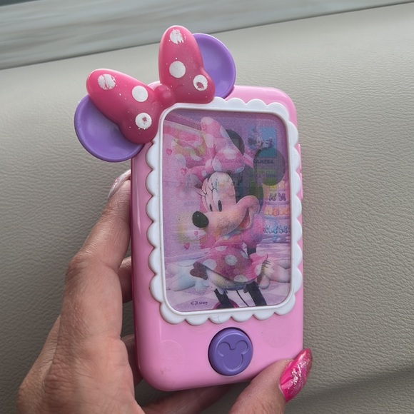 Disney Minnie Why Hello There Cell Phone - Picture 3 of 3